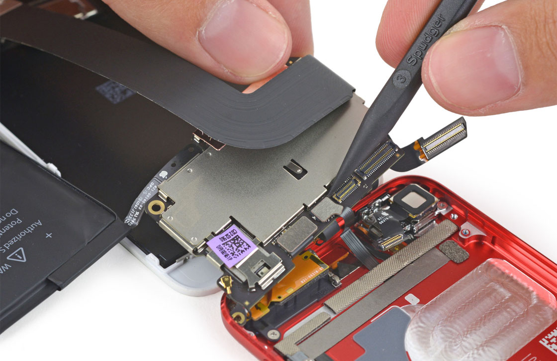 Teardown: nieuwe iPod touch lijkt op uitgeklede iPhone 6