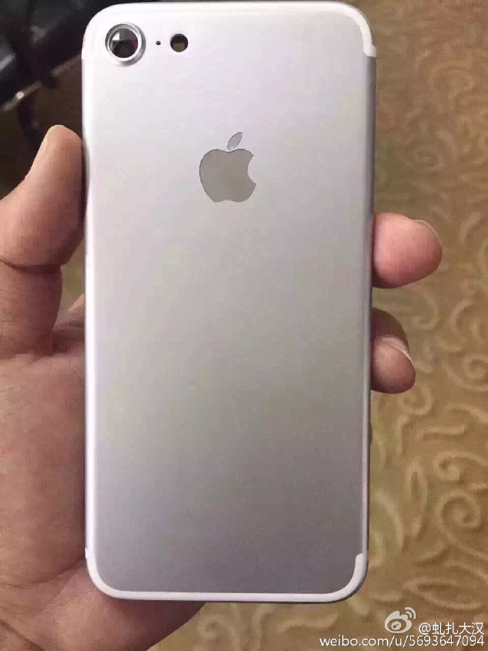 iPhone 7 gelekt