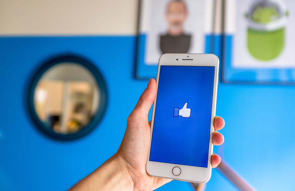 Facebook test splitsen van nieuwsfeed in persoonlijk en zakelijk deel