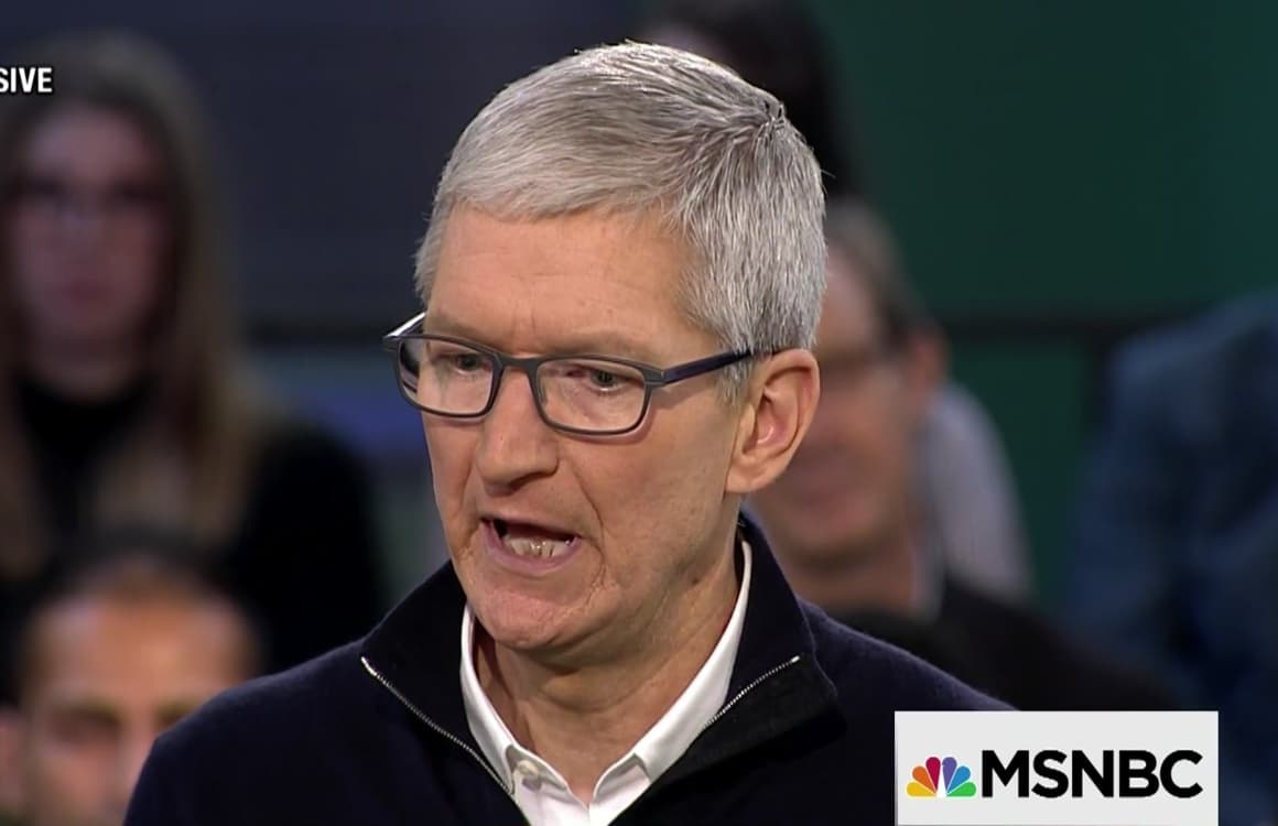 Tim Cook bekritiseert Mark Zuckerberg en Facebook