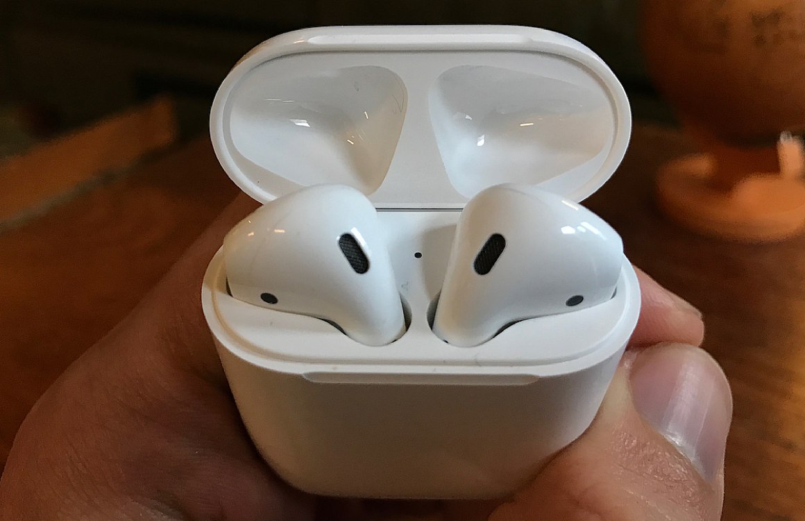 ‘Nieuwe AirPods komen pas later dit jaar, draadloze oplaadcase wel begin 2019’