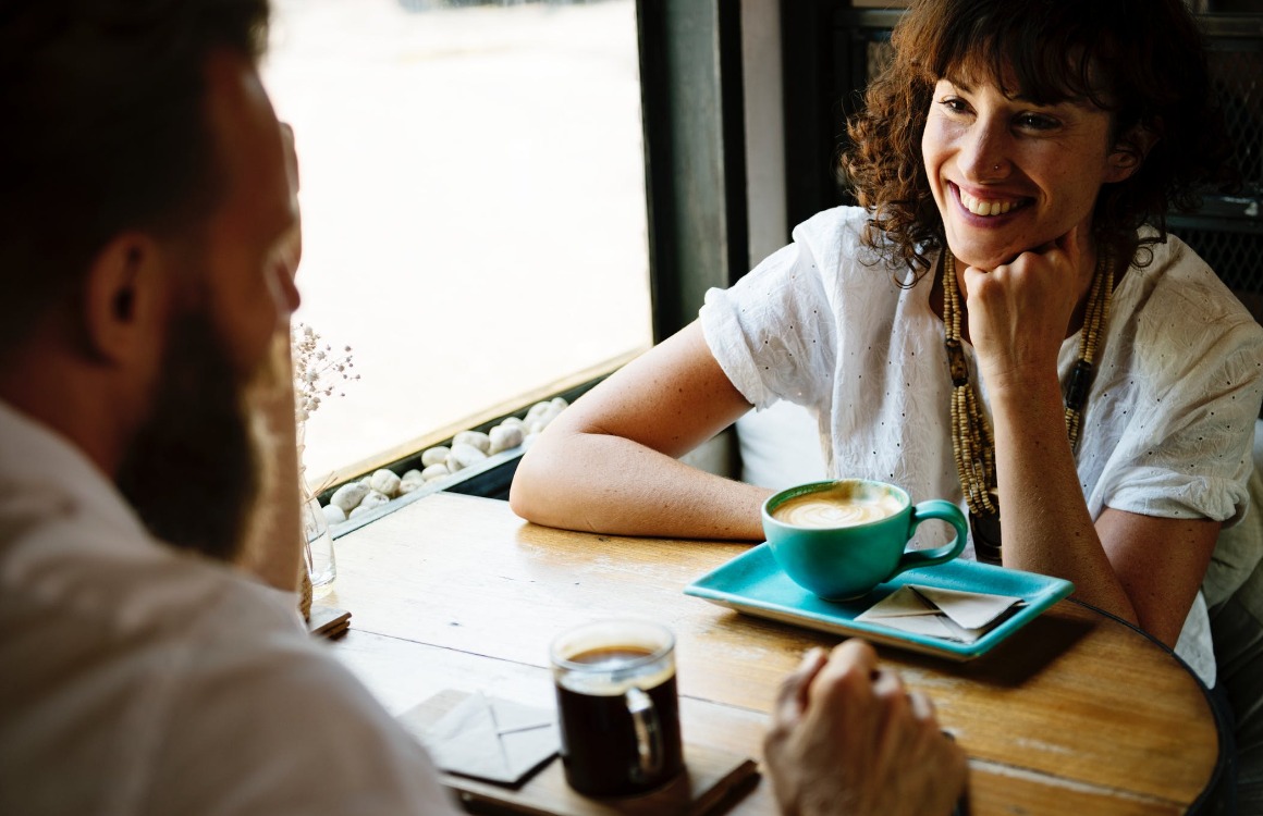 Online dating tips gesprek beginnen