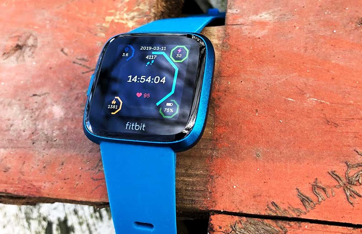 Fitbit Versa Lite Edition review: Fitbit hakt in prijs en functies