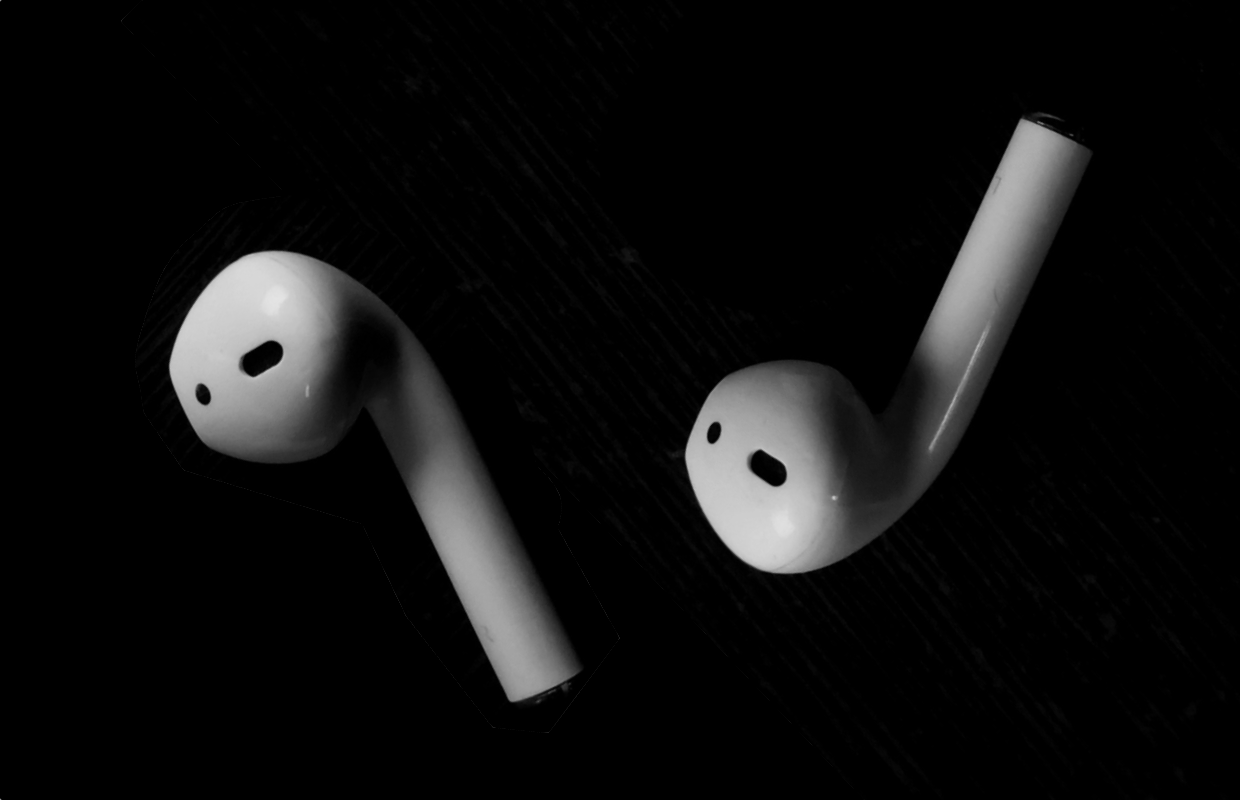 De beste tips voor als je AirPods niet in je oren blijven zitten