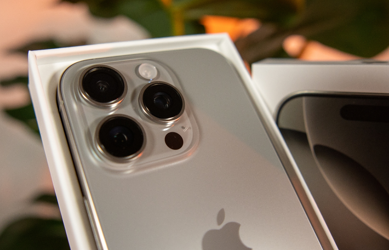 iphone 16 pro review camera